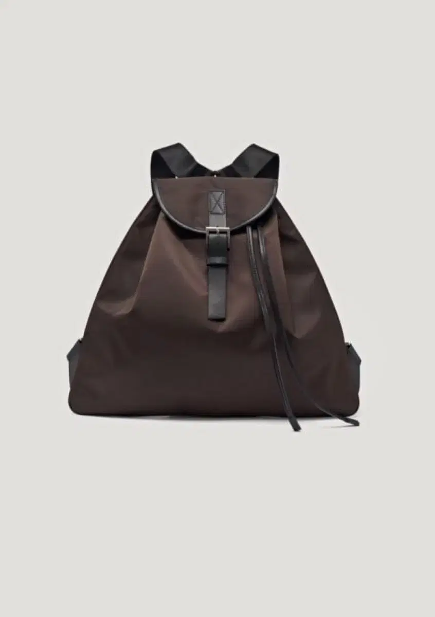 Authentic Apricot Studio Castanets Backpack on Bunjang
